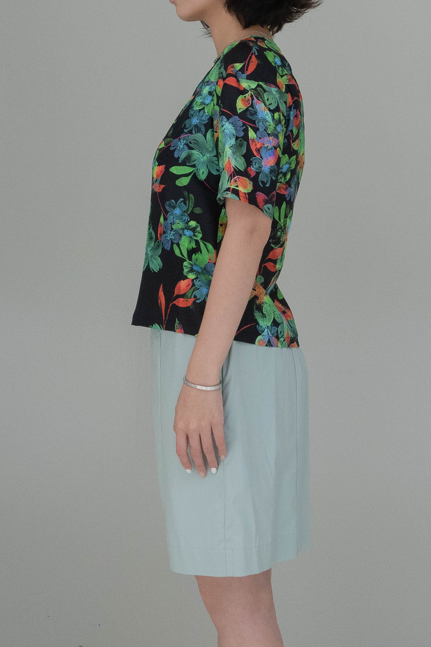 SILK BLOOM TOP