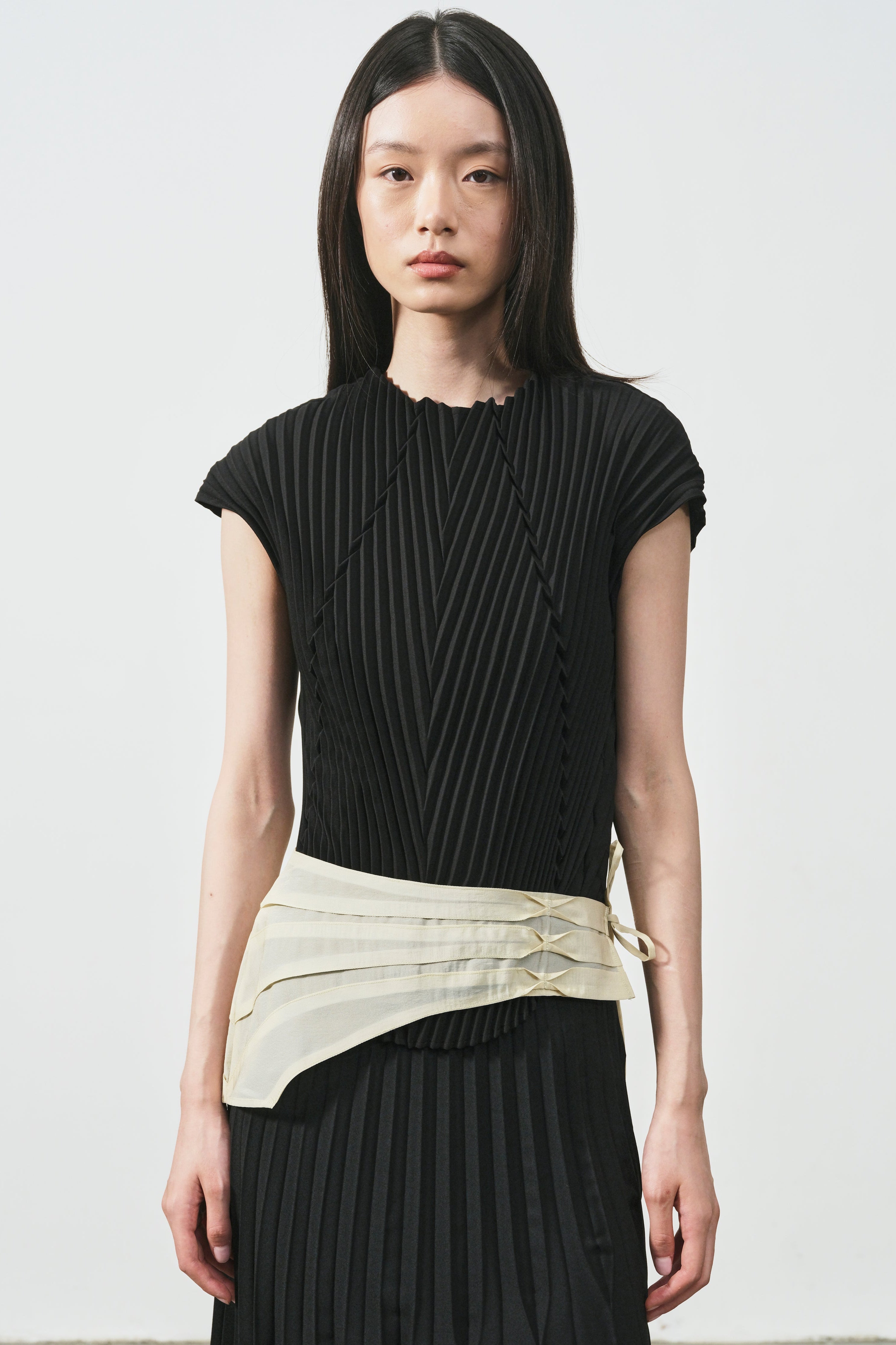 PLEATED WAIST PANEL