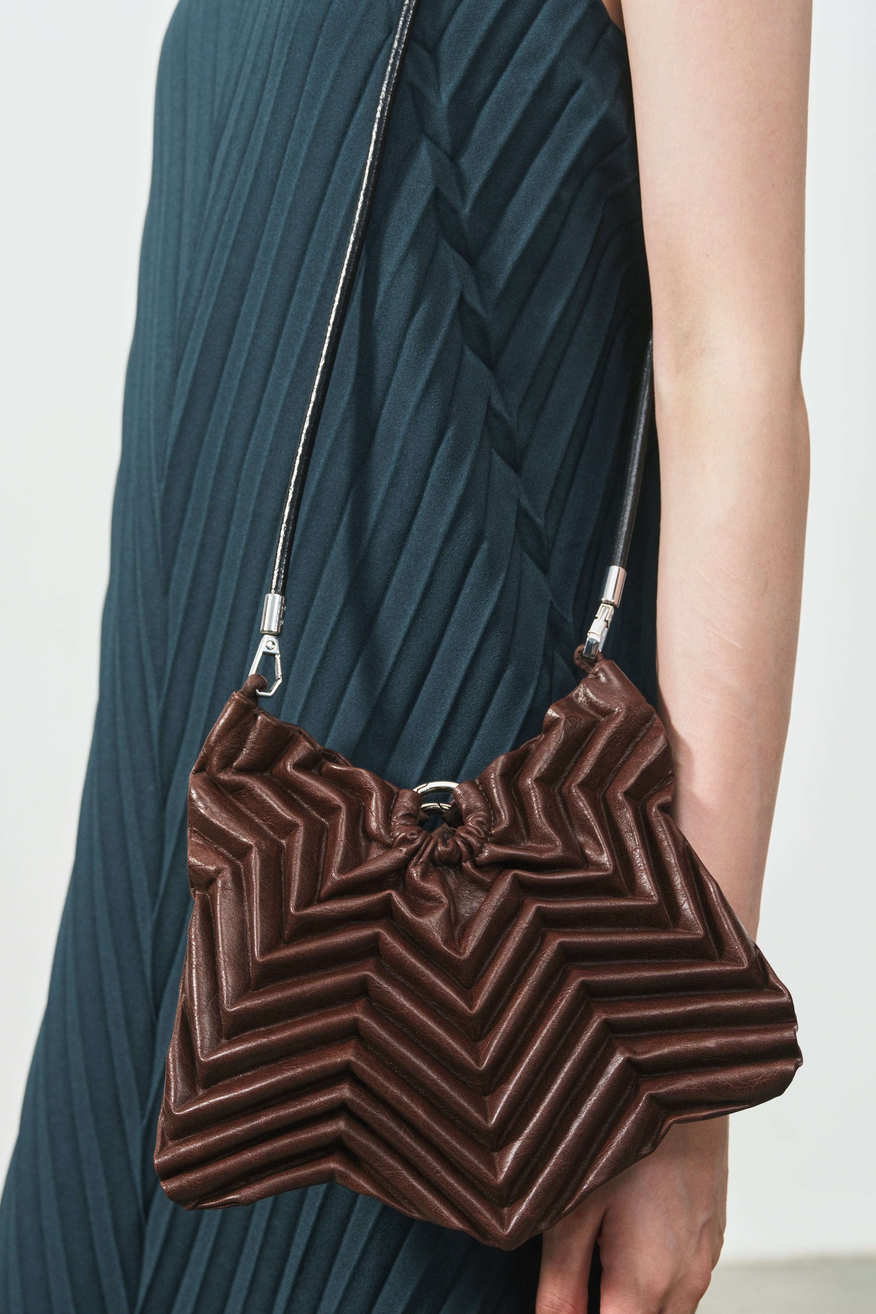 PU CHARLOTTE SLING BAG