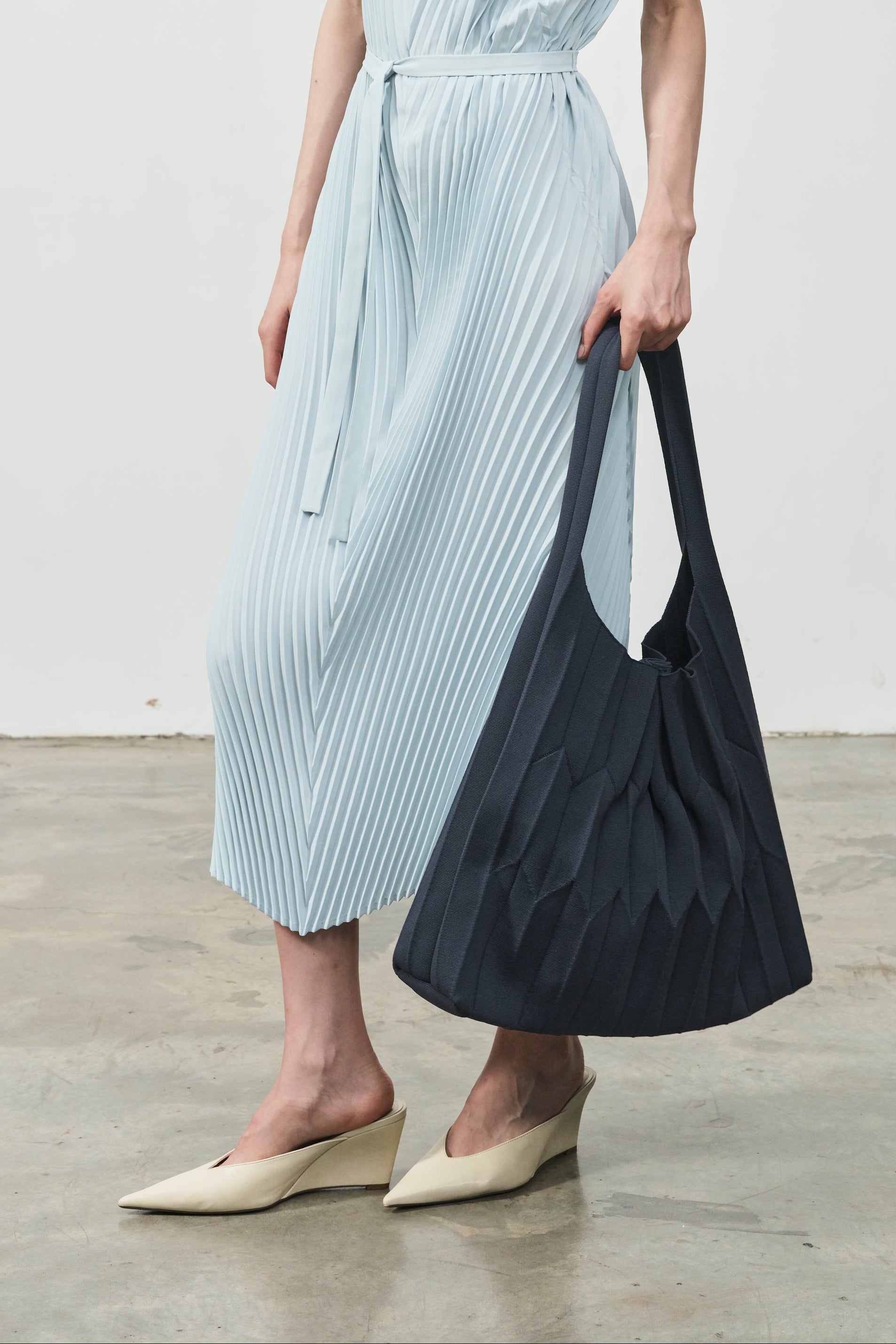 SCULPT PLEAT BAG LARGE