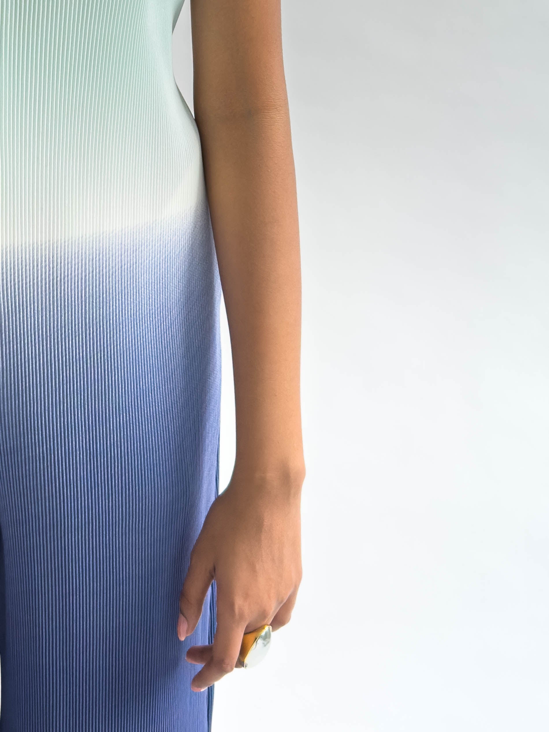 JUDY GRADIENT